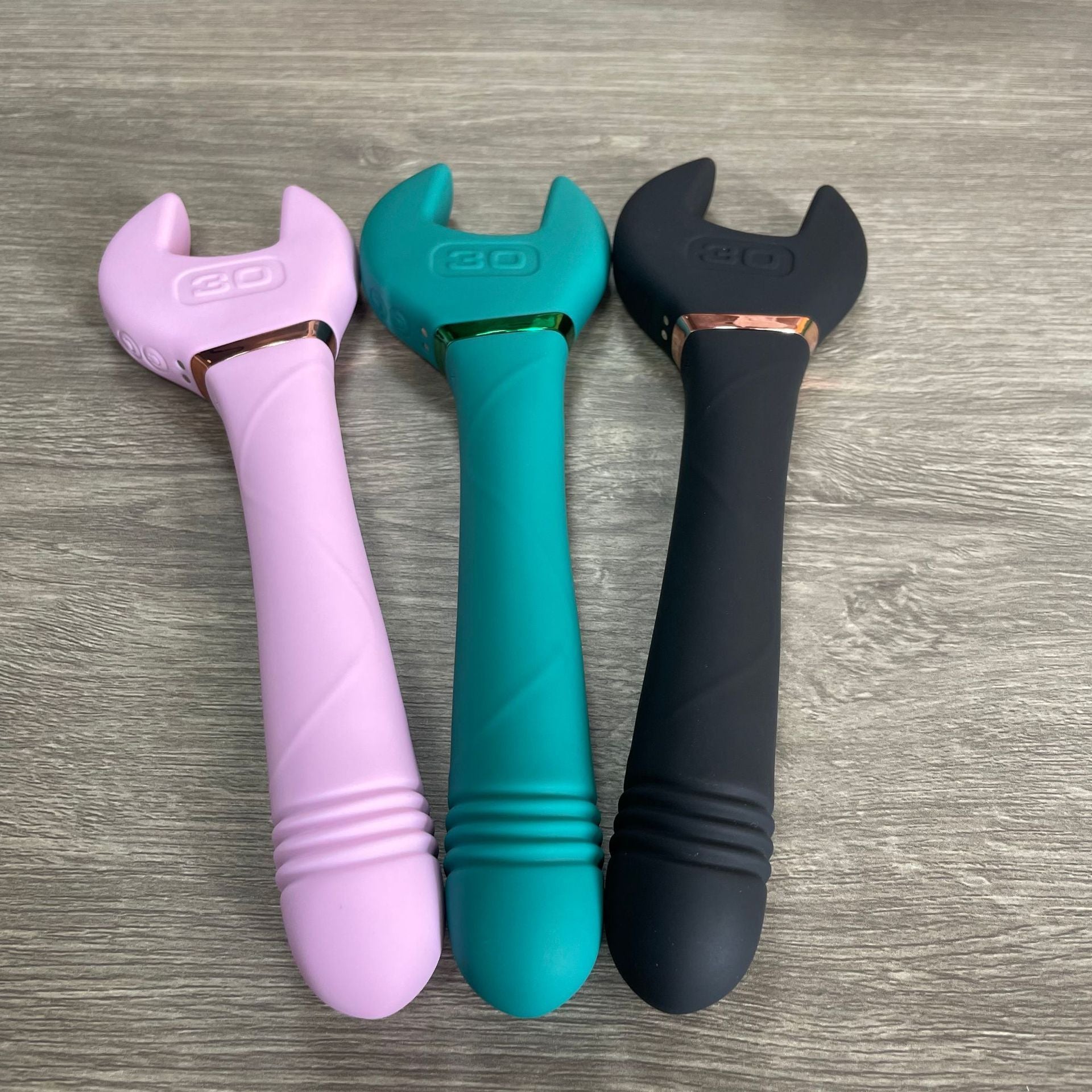Silkalya™ USB-Rechargeable Massager – Silicone for Partner Teasing – Lubes & Essentials