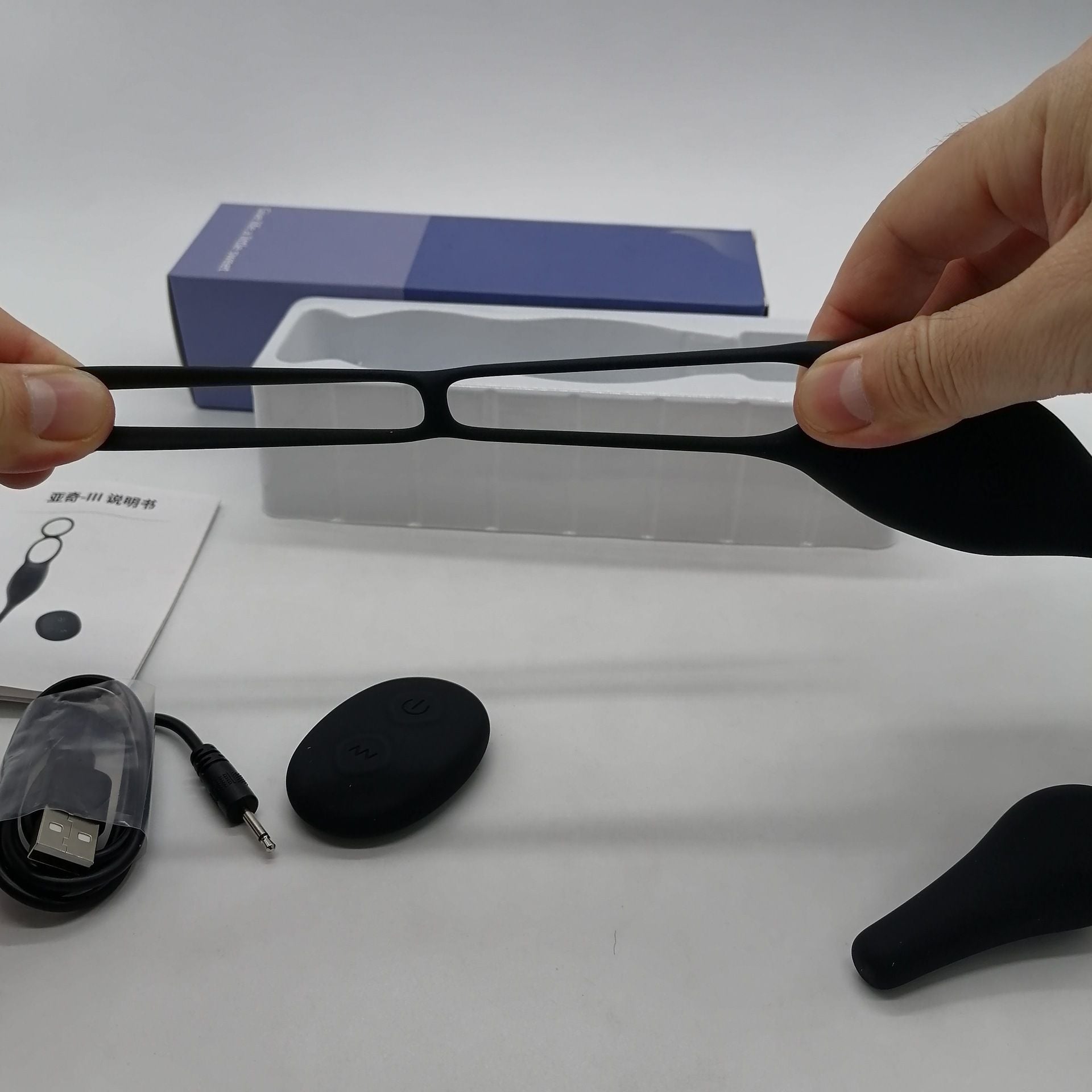 Sensyxa™ Wireless Panty Vibrator – Silicone for Temperature Play – Vibrators
